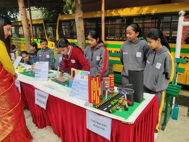 SIS Science Exhibition